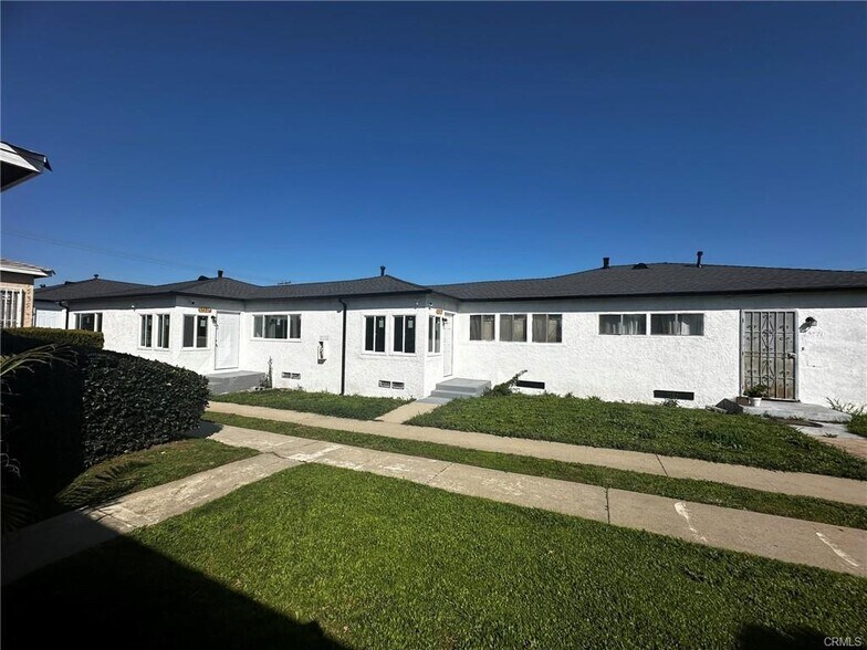 1525 W 105th St, Los Angeles, CA for sale - Building Photo - Image 1 of 26