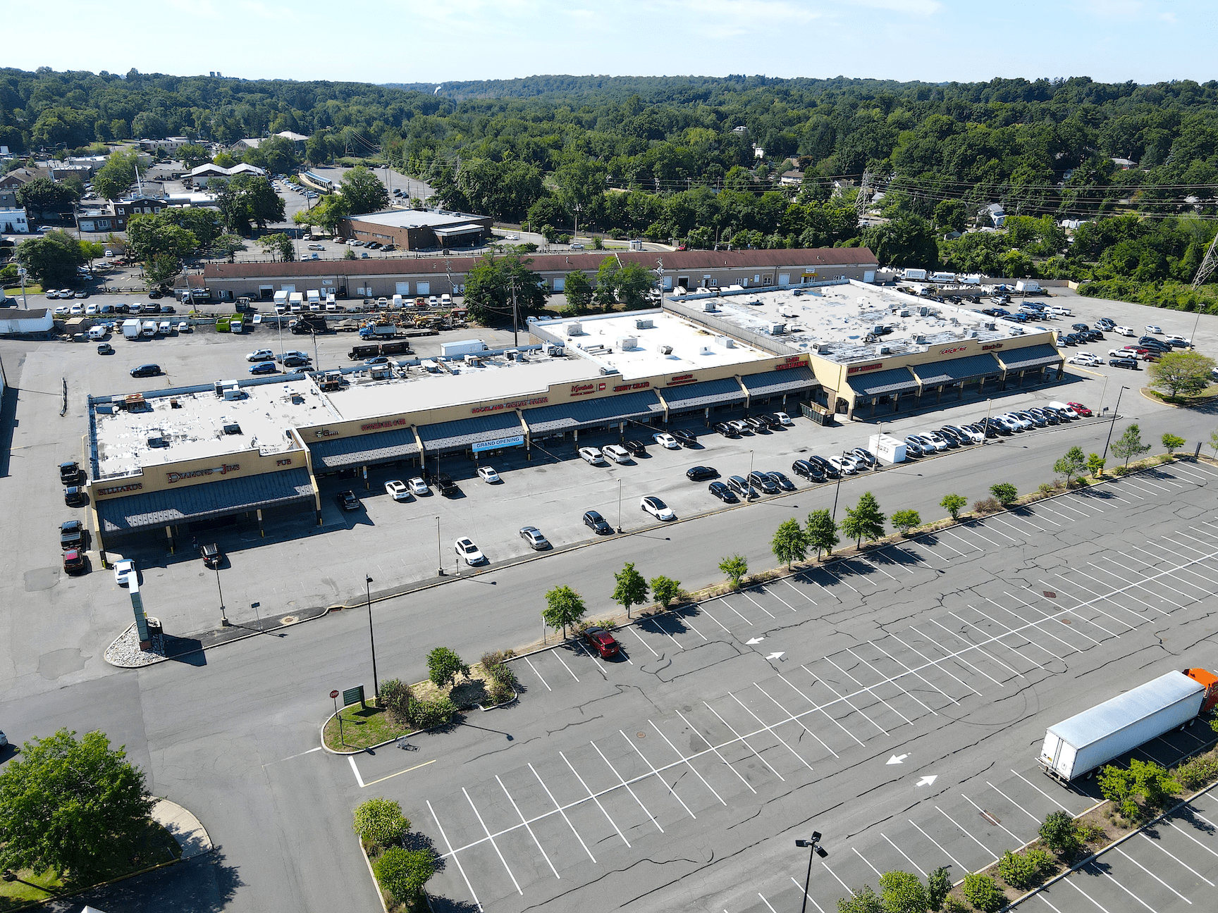 430 Nanuet Mall S, Nanuet, NY for lease Building Photo- Image 1 of 11