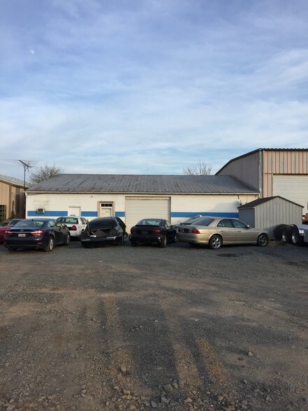 16334 Poor Farm Rd, Culpeper, VA for sale - Primary Photo - Image 1 of 1