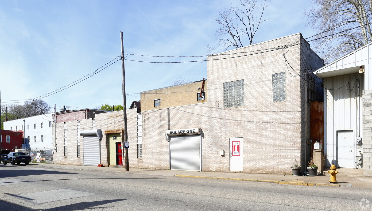 223229 Braddock Ave, Braddock, PA 15104