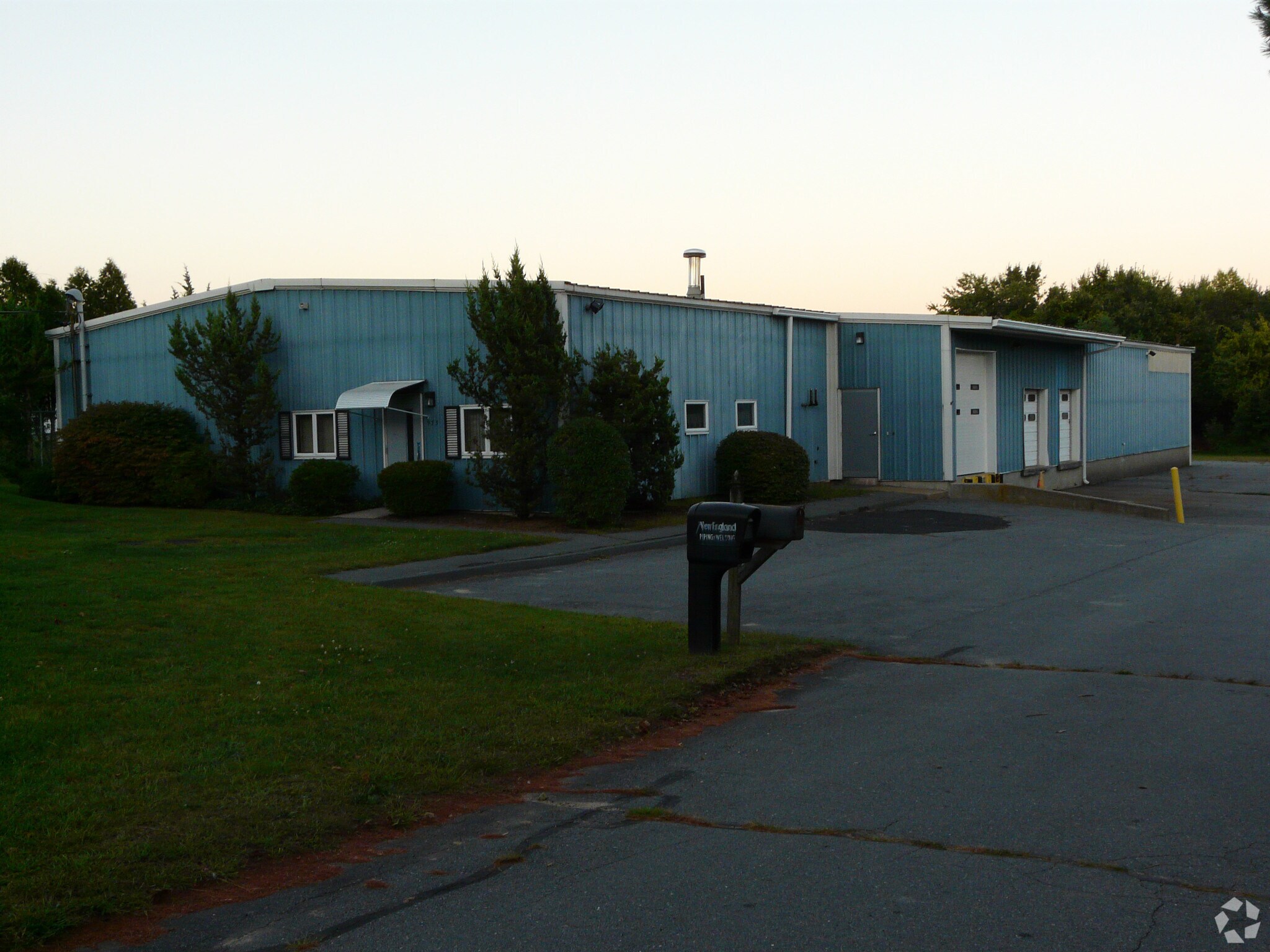 973 Reed Rd, Dartmouth, MA for sale Primary Photo- Image 1 of 1