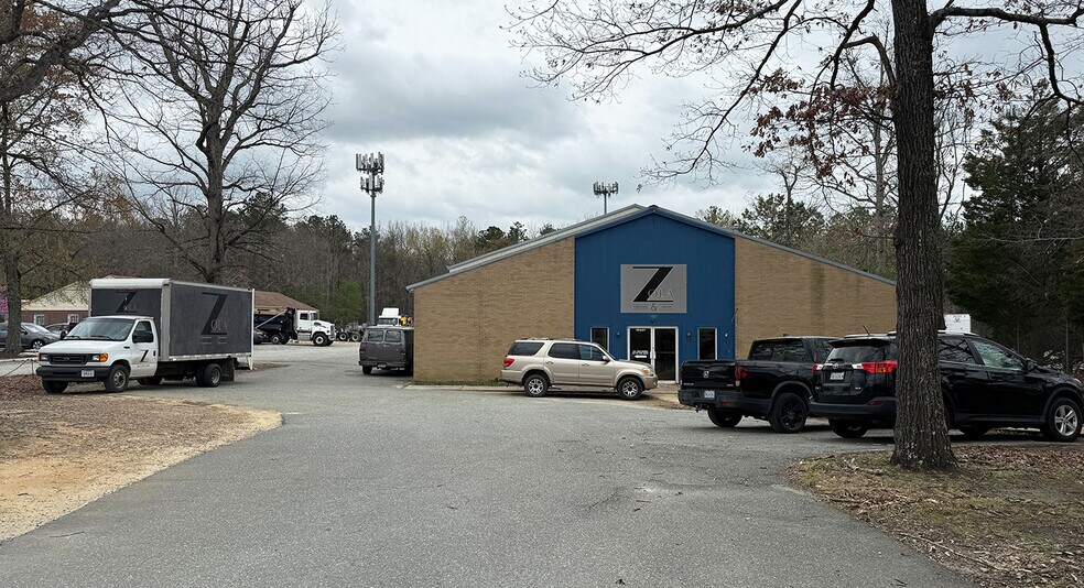 10427 Dow Gil Rd, Ashland, VA for sale - Building Photo - Image 1 of 1