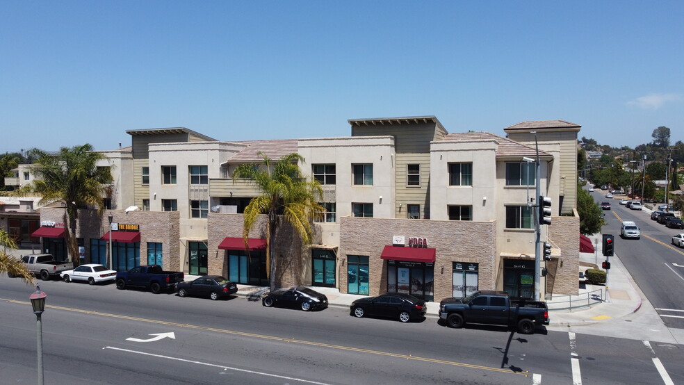 1440 S Escondido Blvd, Escondido, CA for lease - Building Photo - Image 2 of 4