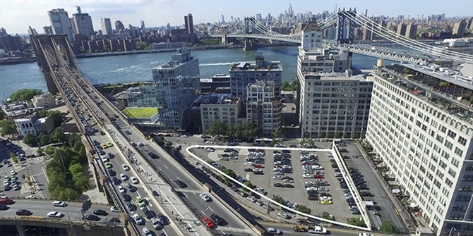 30 Front St, Brooklyn, NY for sale - Primary Photo - Image 1 of 1