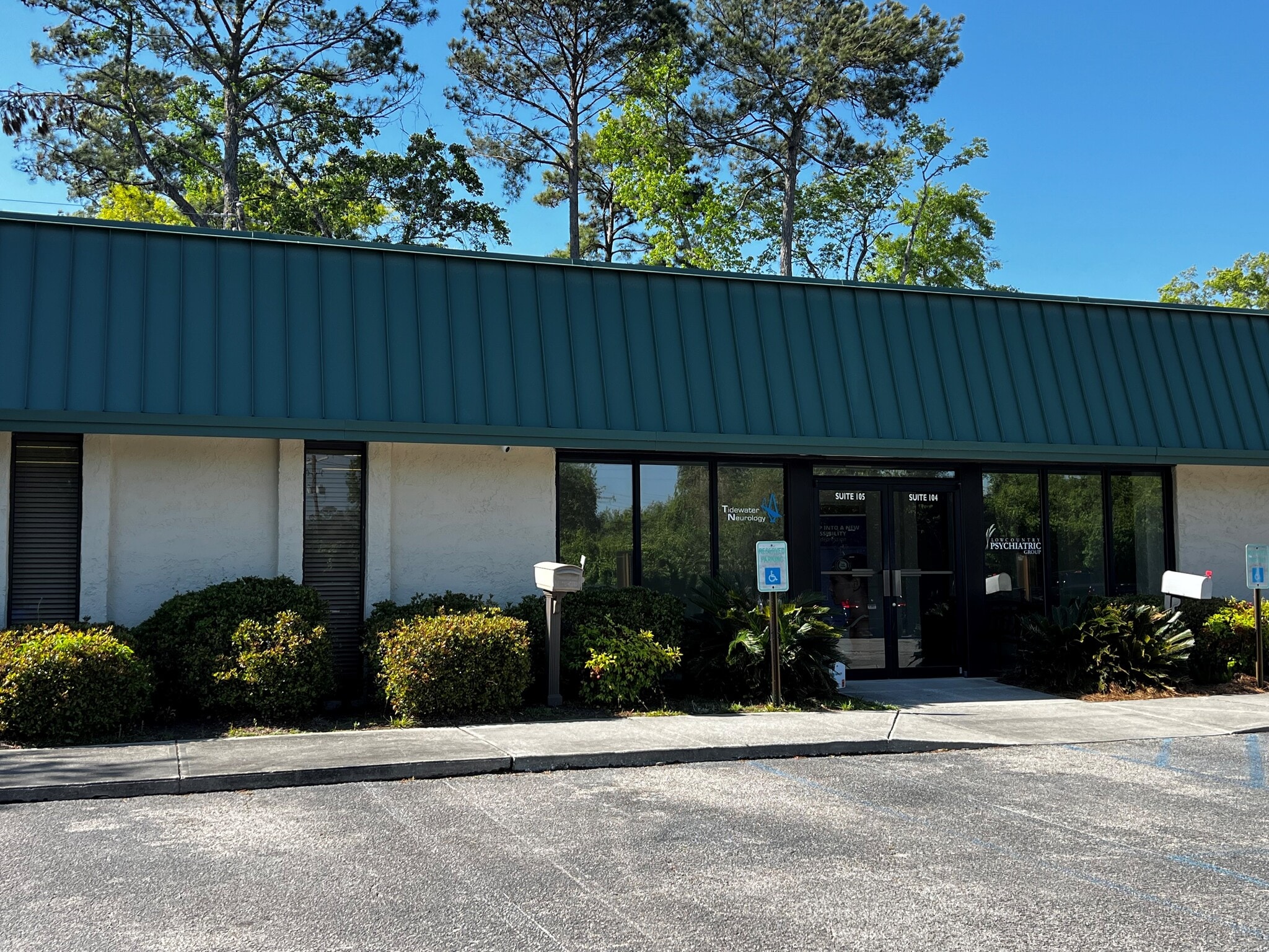913 Bowman Rd, Mount Pleasant, SC for sale Building Photo- Image 1 of 11