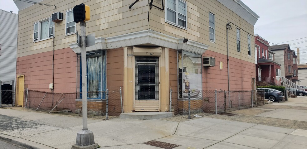 72-74 Nelson Ave, Jersey City, NJ 07307 | LoopNet