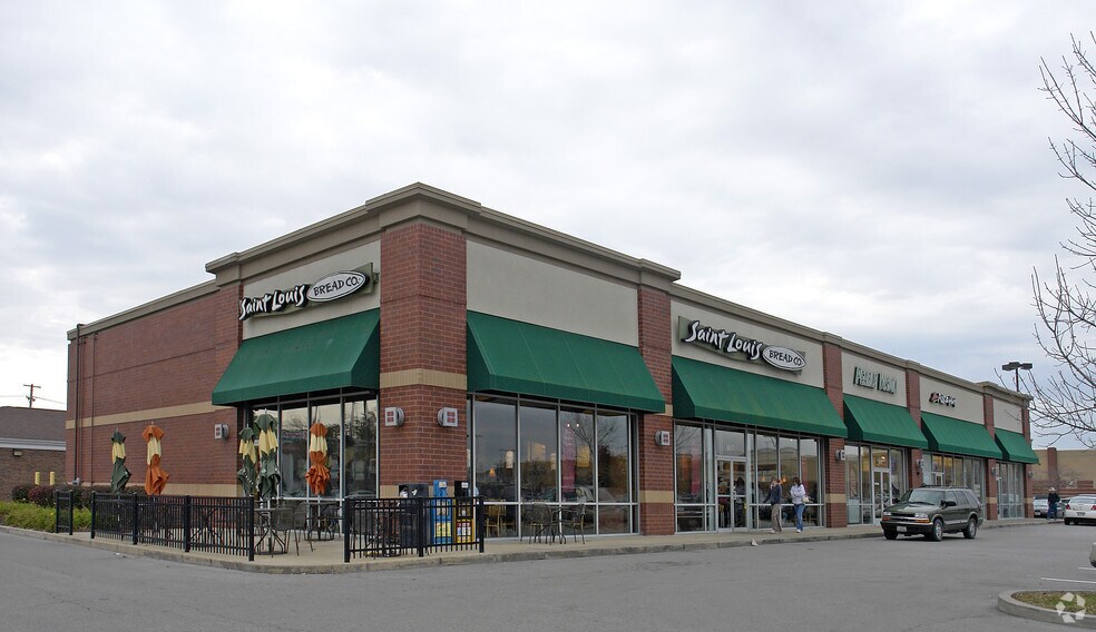 5909-5917 N Illinois St, Fairview Heights, IL for sale - Primary Photo - Image 1 of 1