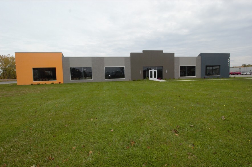 780 Salt Rd, Webster, NY for sale - Primary Photo - Image 1 of 1