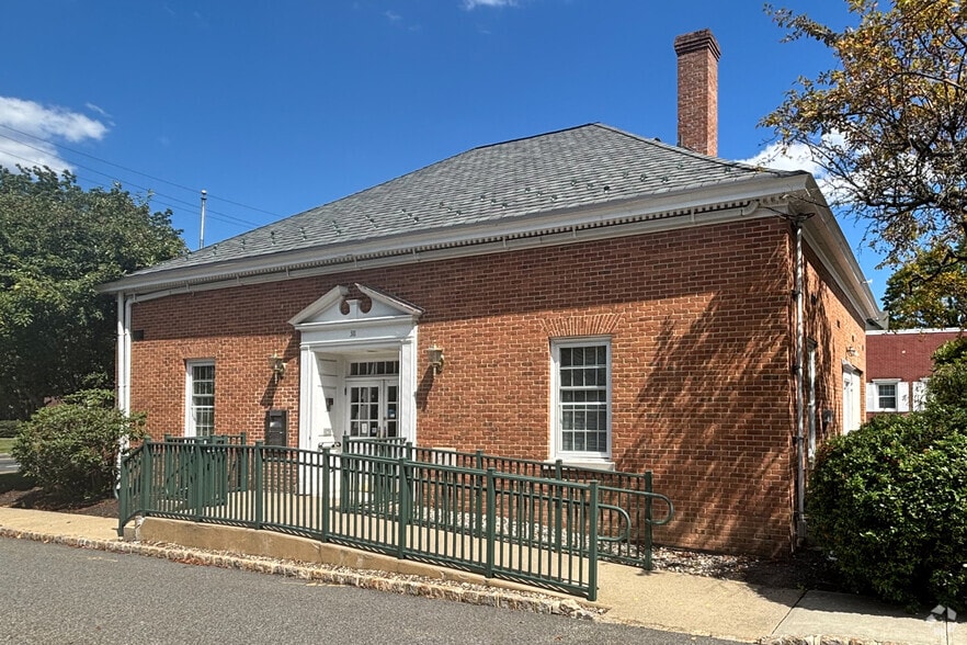 311 Main St, Chatham, NJ for lease - Primary Photo - Image 1 of 3