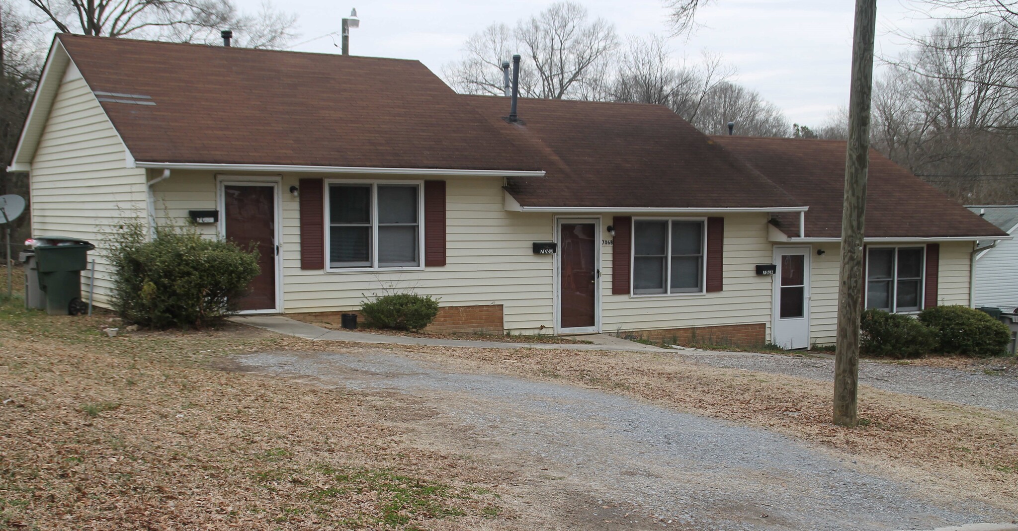 8 Unit Triplex & SFH rental portfolio portfolio of 4 properties for sale on LoopNet.com Building Photo- Image 1 of 5