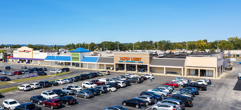 445-465 US Highway 46, Totowa, NJ for lease - Building Photo - Image 1 of 1