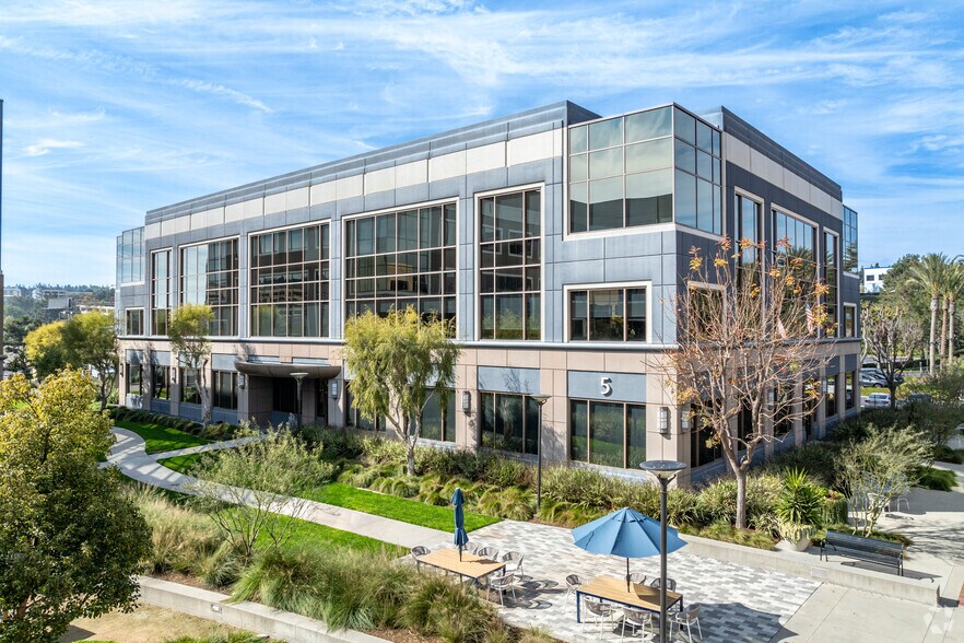 5 Polaris Way, Aliso Viejo, CA for sale - Building Photo - Image 3 of 12