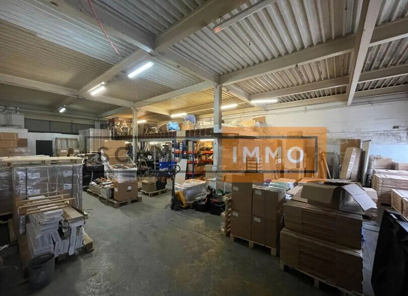 Office in Noisy-le-Grand for lease - Building Photo - Image 3 of 10