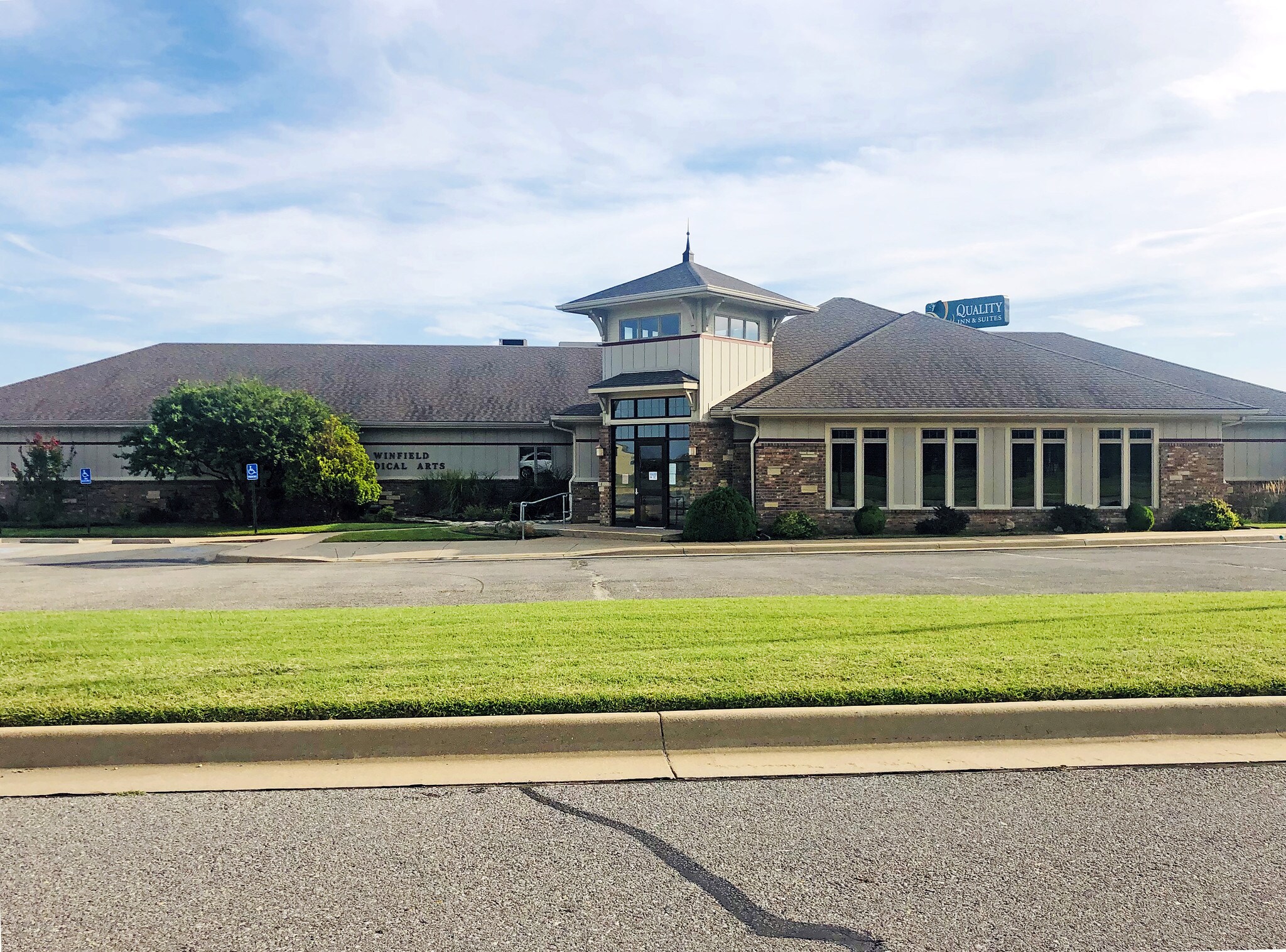 3625 Quail Ridge Rd, Winfield, KS for sale Primary Photo- Image 1 of 1