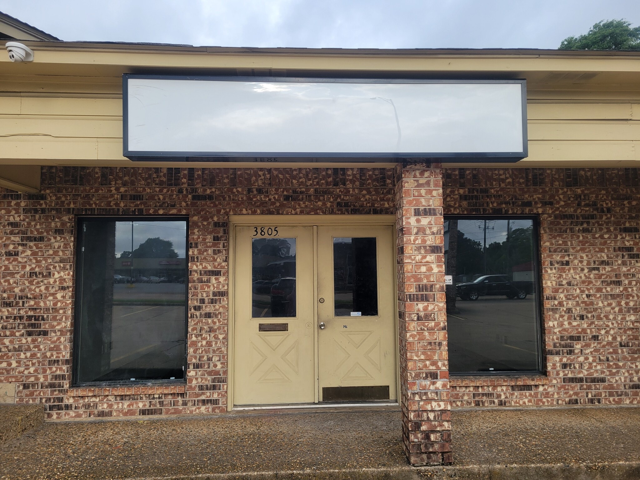 3801-3811 N State Line Ave, Texarkana, TX for lease Interior Photo- Image 1 of 5