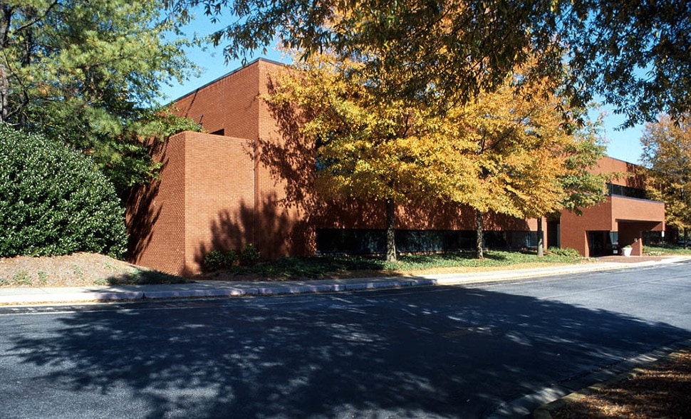 2000 S Park Pl SE, Atlanta, GA for sale - Building Photo - Image 2 of 5