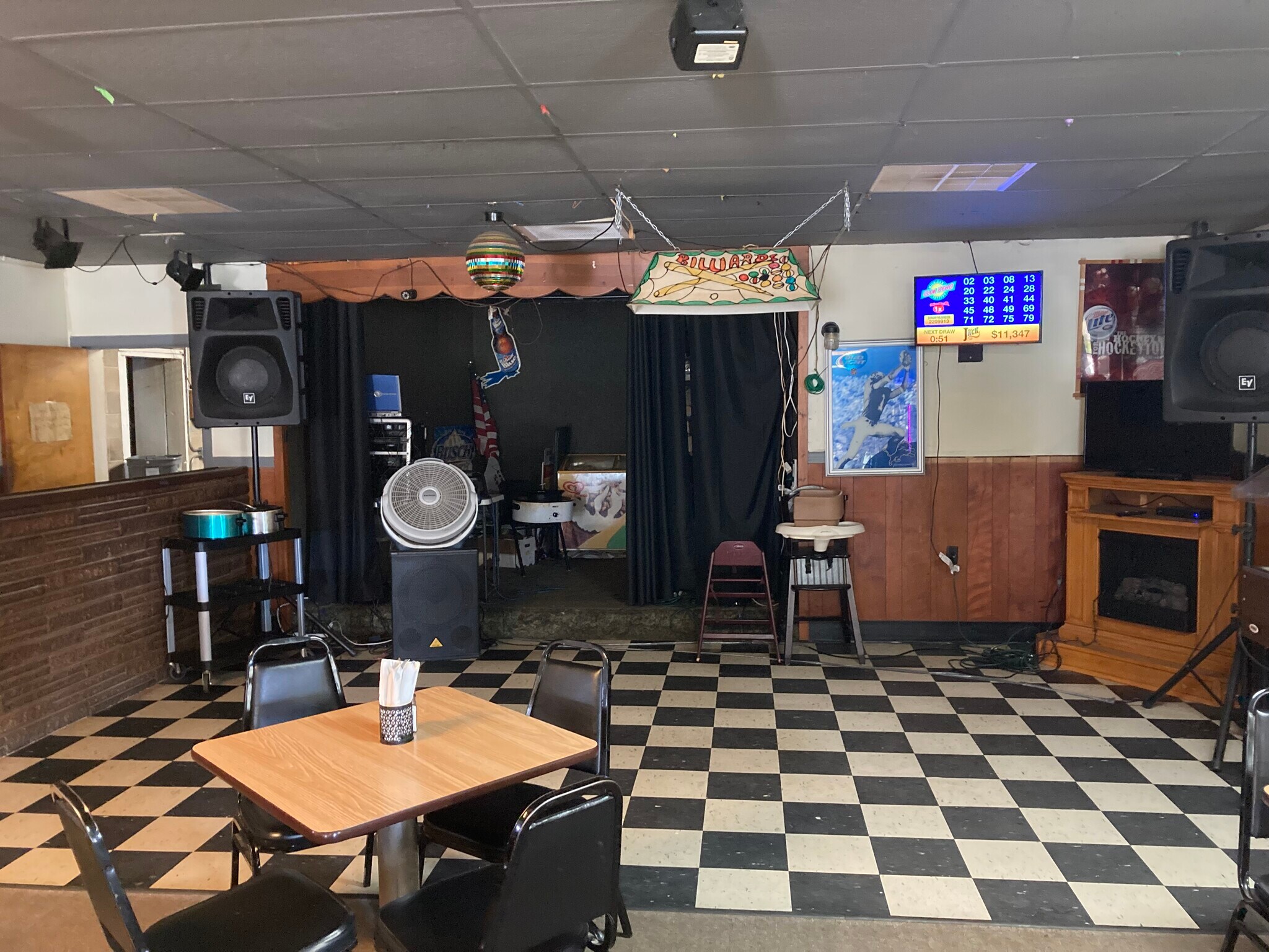 200 S Bullock St, Whittemore, MI 48770 Sportsman's BarFood and Booze