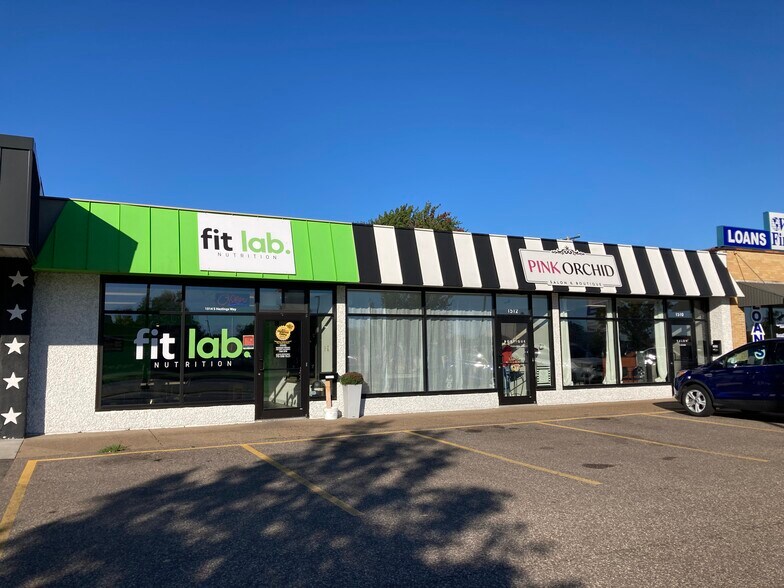 1514 S Hastings Way, Eau Claire, WI 54701