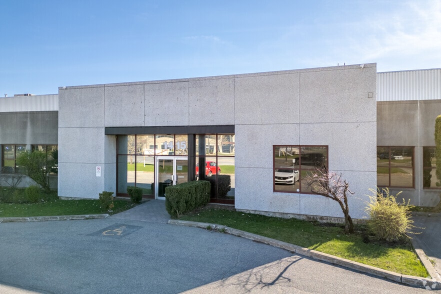 1415 32e Avenue, Montréal, QC for lease - Building Photo - Image 2 of 7