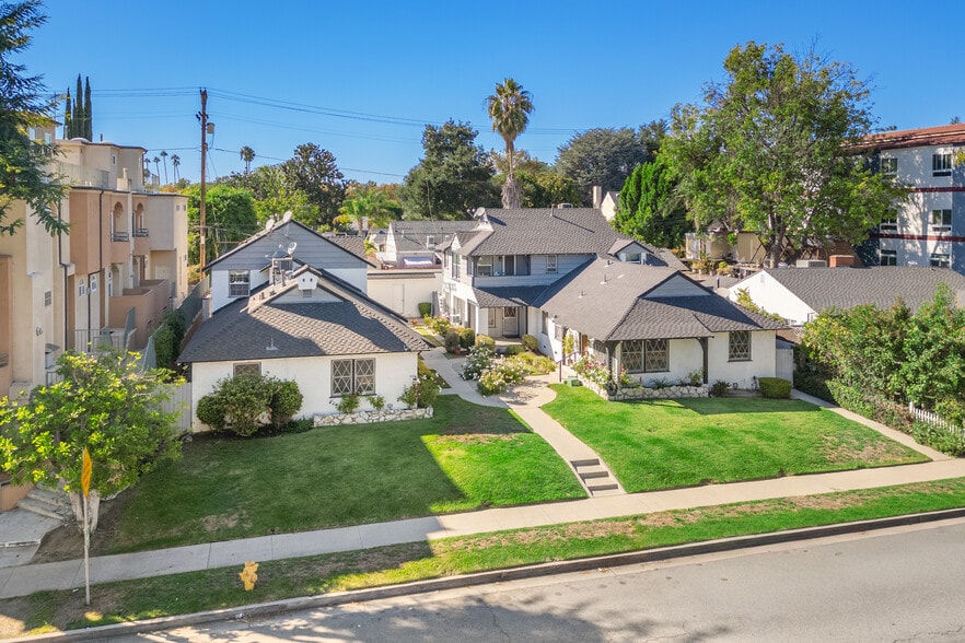 4441-45 Tujunga 4441-45 Tujunga ave, North Hollywood, CA for sale - Building Photo - Image 3 of 34