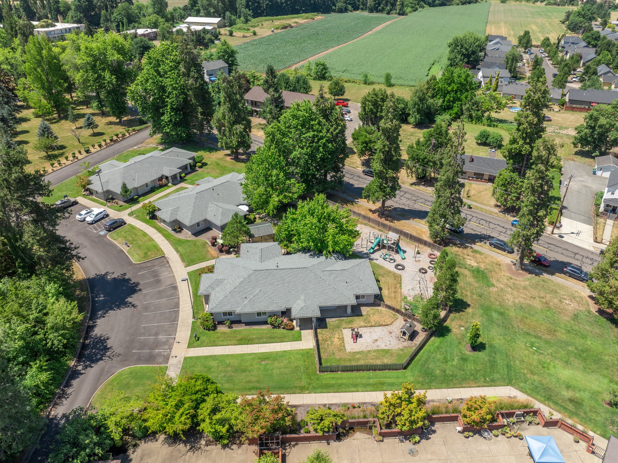 Mount Angel Healthcare/ Office Buildings portfolio of 3 properties for sale on LoopNet.com Building Photo- Image 1 of 7