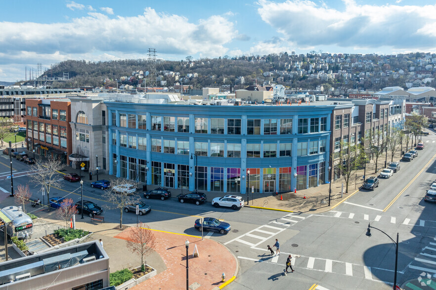 2730 Sidney St, Pittsburgh, PA for sale - Primary Photo - Image 1 of 1