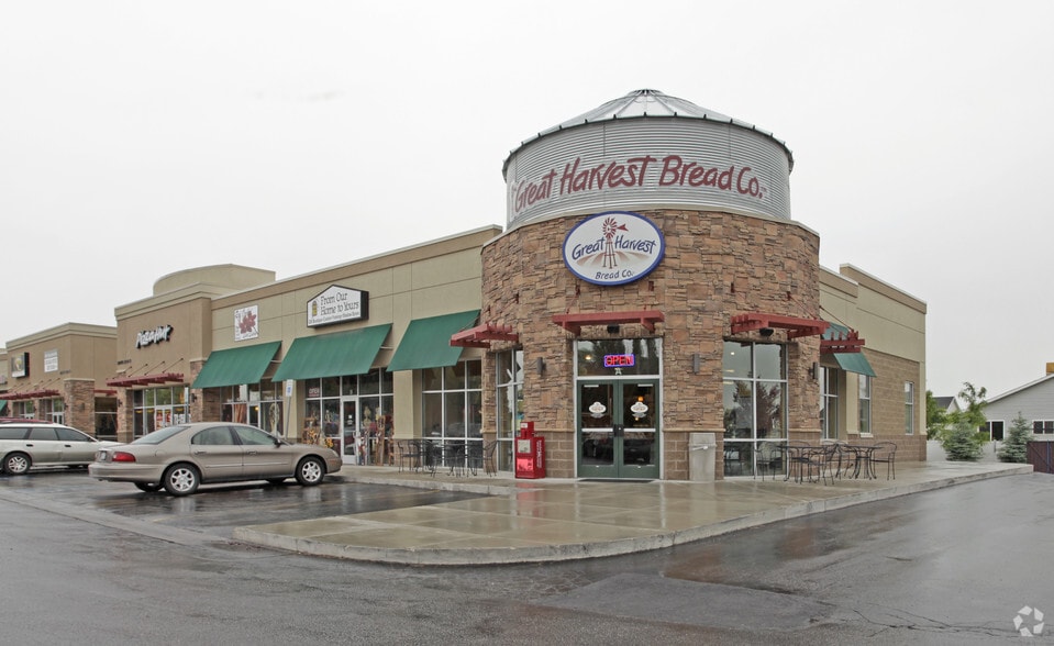 2201 N 2000 W, Clinton, UT for sale - Primary Photo - Image 1 of 1