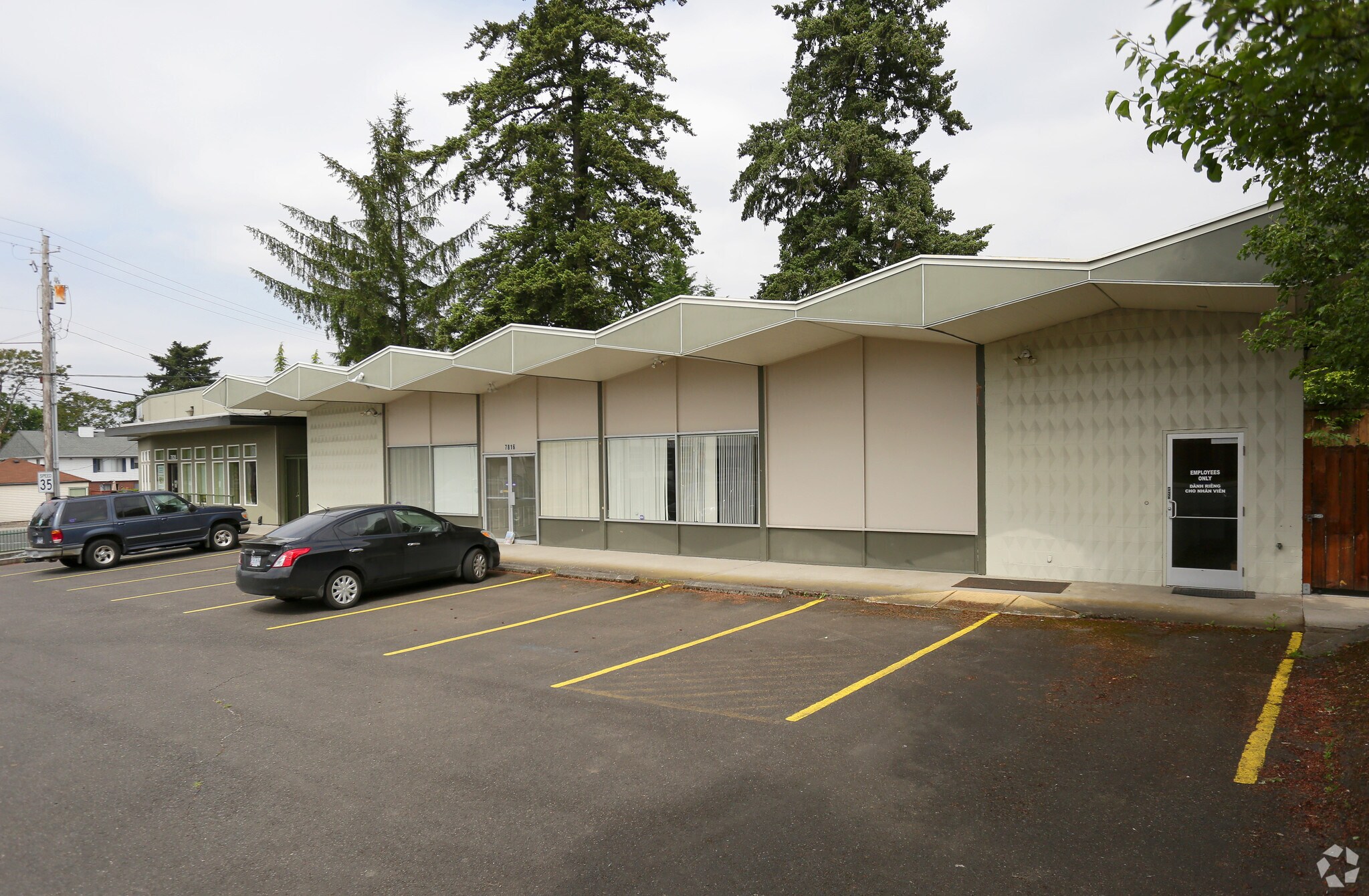 7816 NE Sandy Blvd, Portland, OR for sale Primary Photo- Image 1 of 1