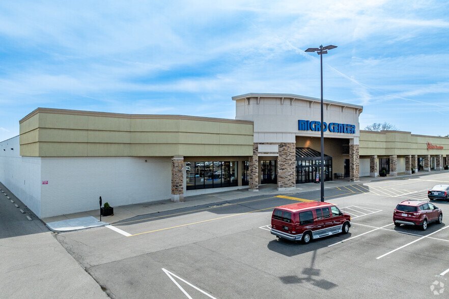 747-889 Bethel Rd, Columbus, OH for sale - Primary Photo - Image 1 of 1