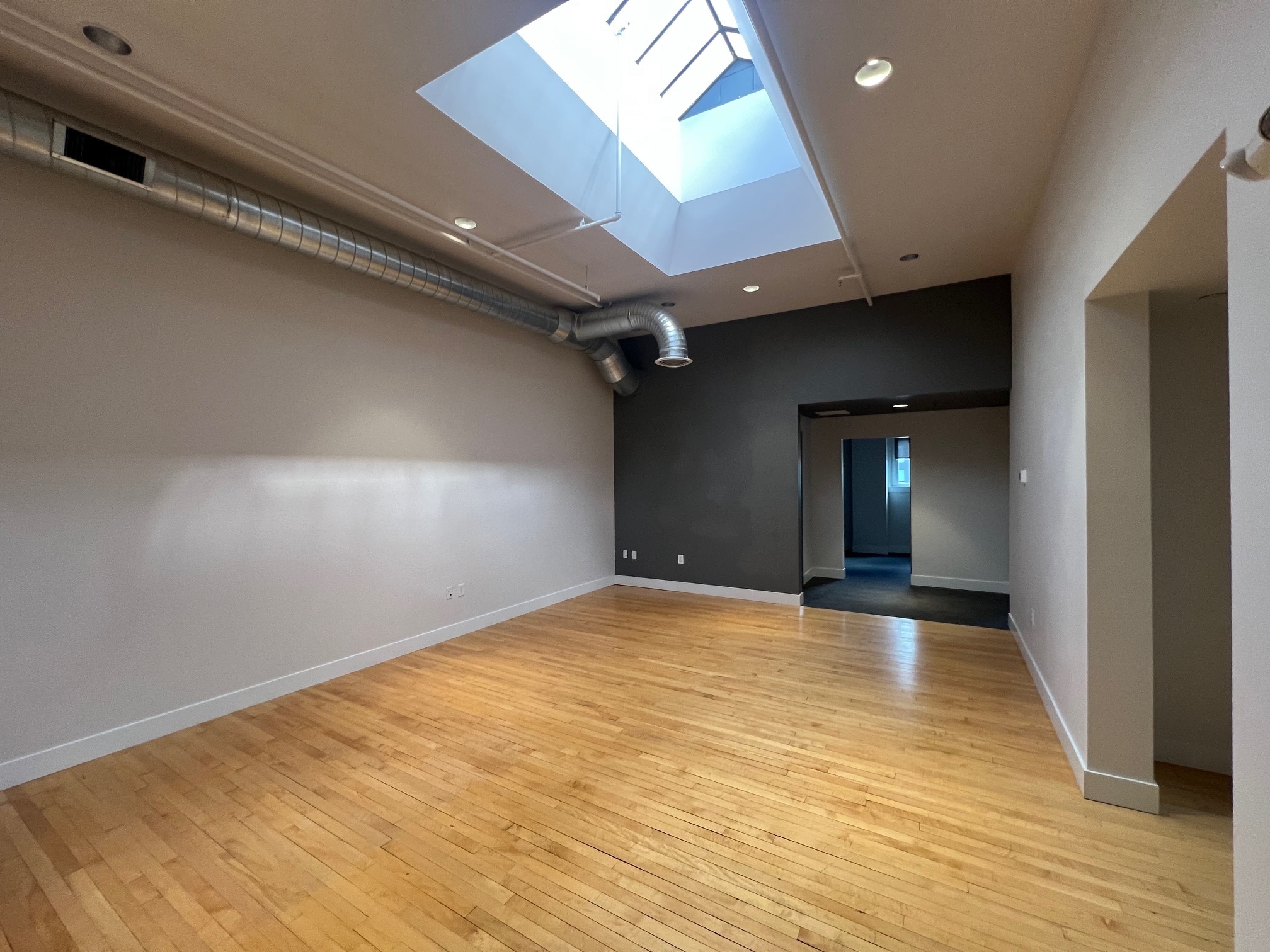 204-206 E 4th St, Loveland, CO for lease Interior Photo- Image 1 of 7