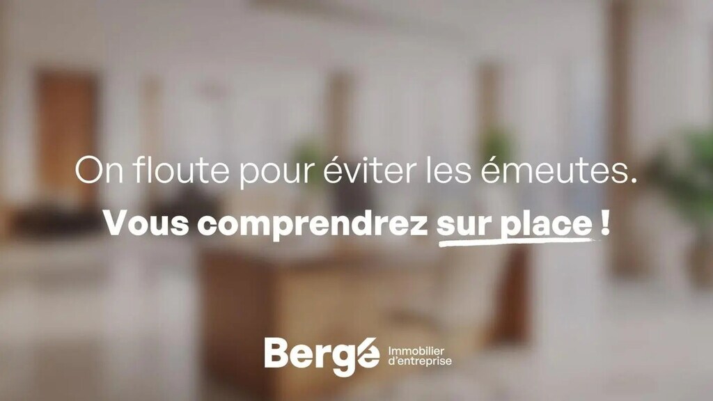 Vente Bureaux 180 m² - Photo 1