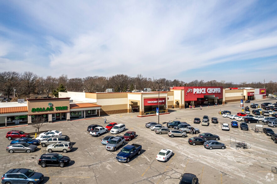 16611-16659 E 23rd St S, Independence, MO for lease - Building Photo - Image 3 of 5