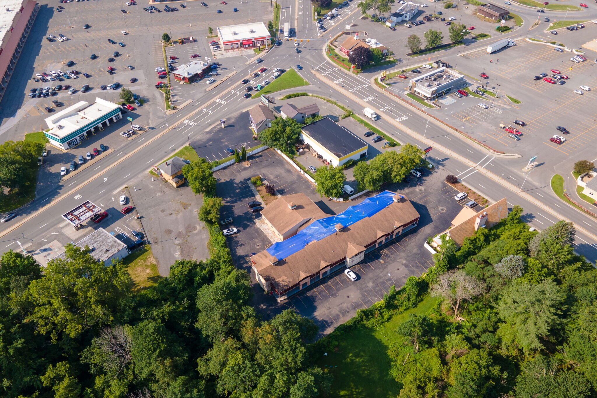 16 Cheshire Rd, Pittsfield, MA 01201 1626 Cheshire Rd, Pittsfield