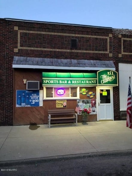 113 S Main St, Camden, MI for sale - Building Photo - Image 1 of 1