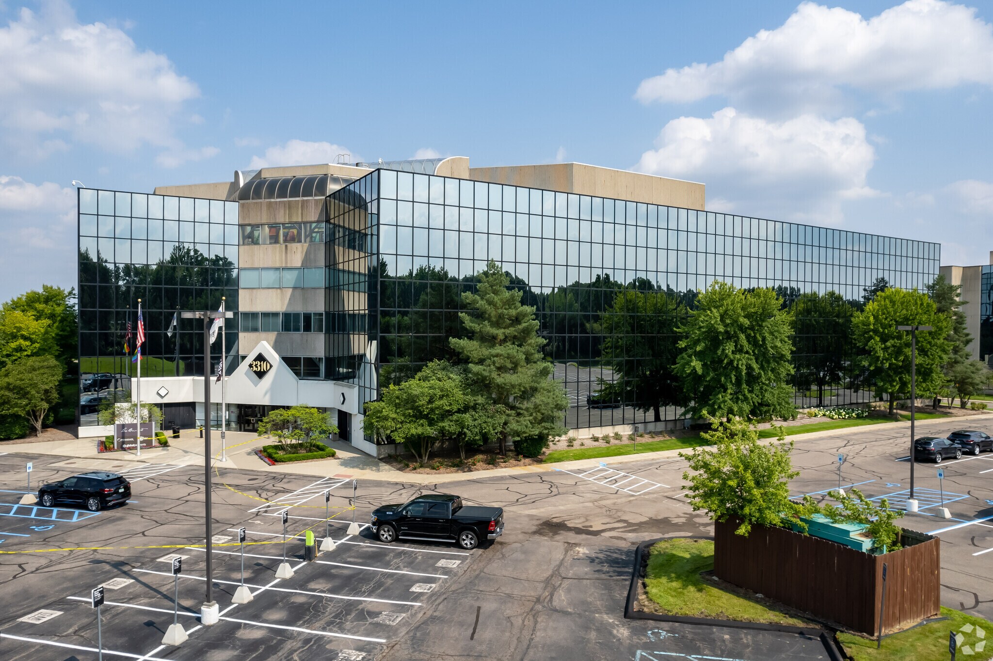 3310 W Big Beaver Rd, Troy, MI 48084 Sheffield Office Park IV