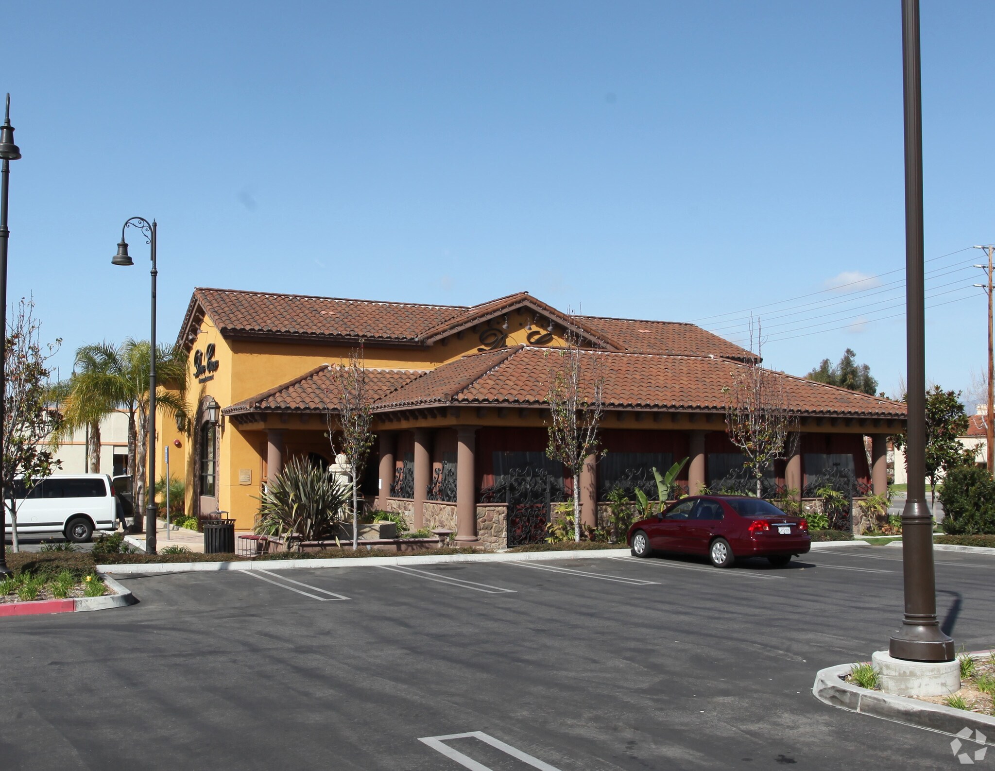 254 W Los Angeles Ave, Moorpark, CA for lease Building Photo- Image 1 of 4