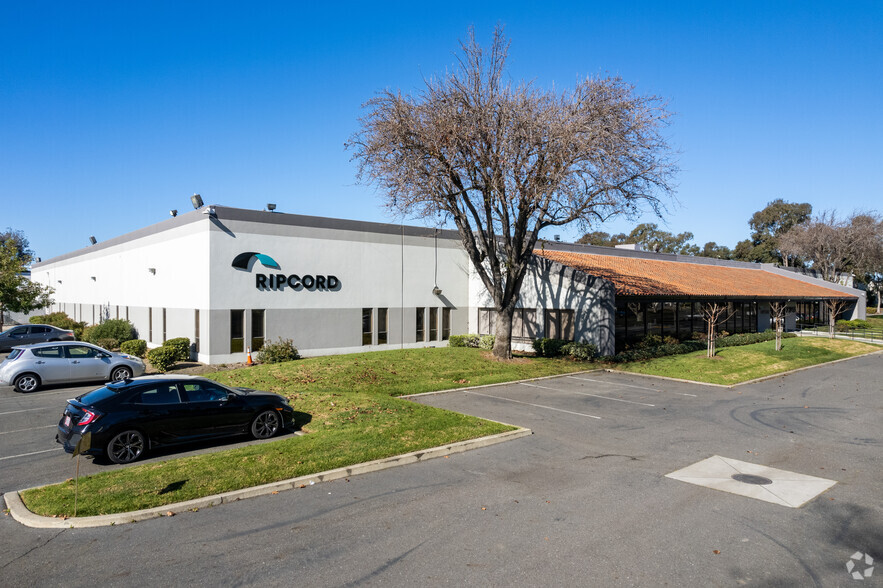 30955 Huntwood Ave, Hayward, CA for lease - Primary Photo - Image 1 of 11