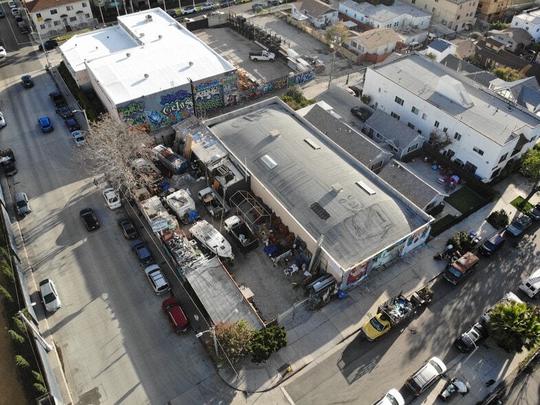 1015 N Gower St, Los Angeles, CA for sale - Building Photo - Image 3 of 8