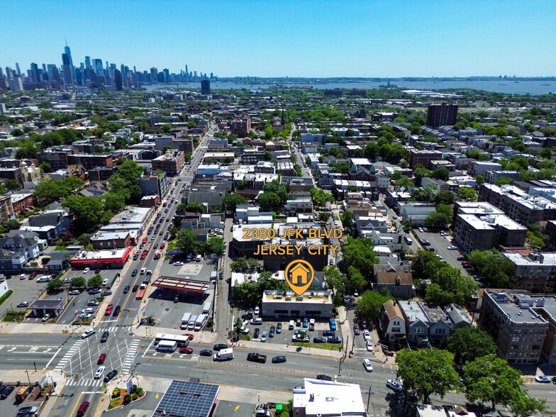 2380 John F Kennedy Blvd, Jersey City, NJ for sale - Building Photo - Image 2 of 31