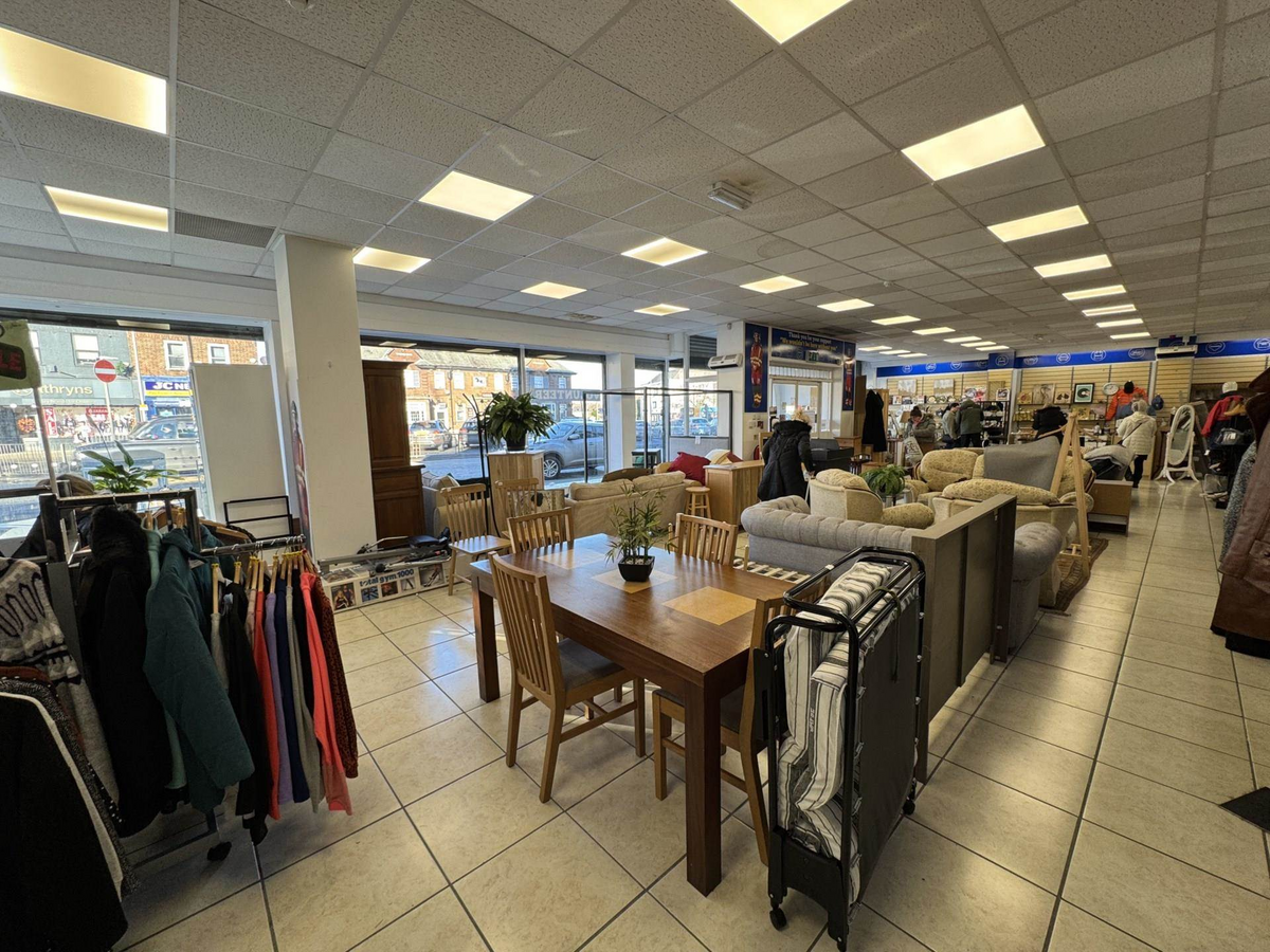 692-716 Prescot Rd, Liverpool, MSY L13 5XG - Unit 692-696 -  - Interior Photo - Image 1 of 8