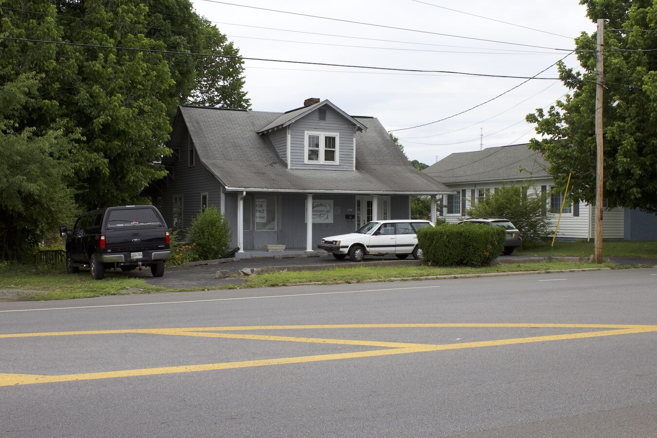 1724 Edgemont Ave, Bristol, TN 37620