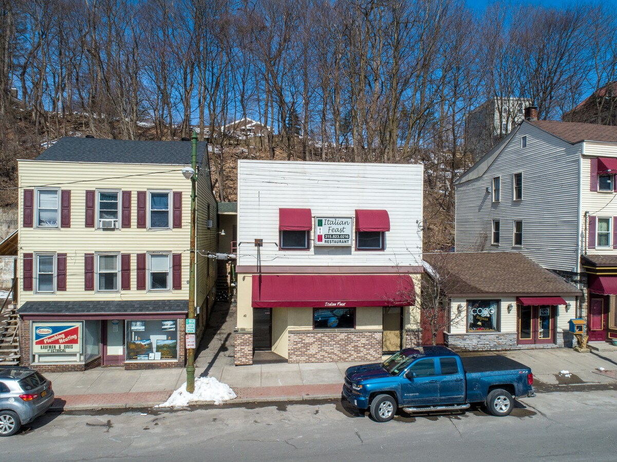 40 W Main St, Little Falls, NY 13365