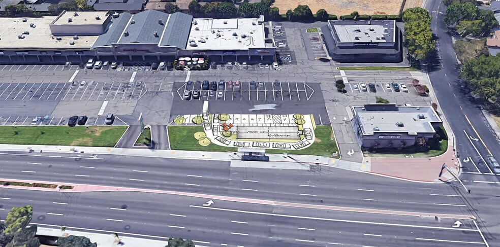 1760 W Hammer Ln, Stockton, CA for lease - Building Photo - Image 1 of 3