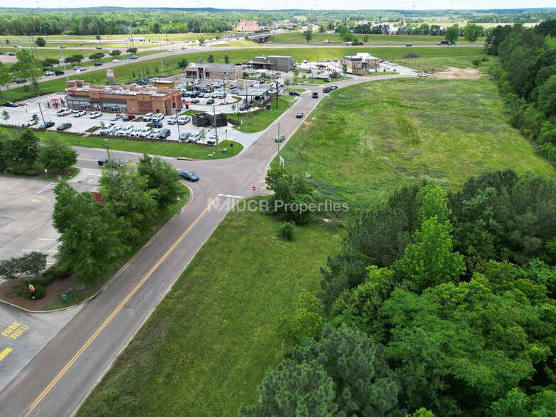 201 Disotell Blvd, Brandon, MS for sale - Building Photo - Image 2 of 21