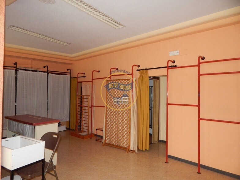 Retail in Ontinyent, Valencia for sale - Building Photo - Image 2 of 9