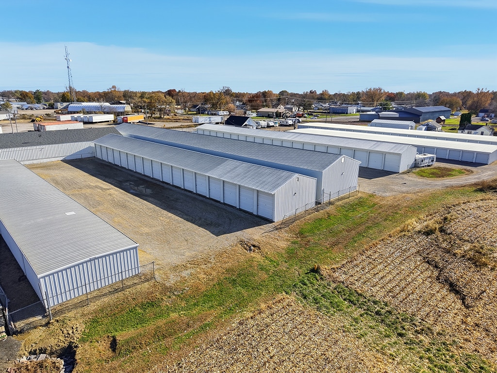 Space Rental portfolio of 3 properties for sale on LoopNet.com Building Photo- Image 1 of 7