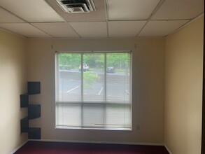 850 Boyce Rd, Bridgeville, PA for lease Interior Photo- Image 2 of 4