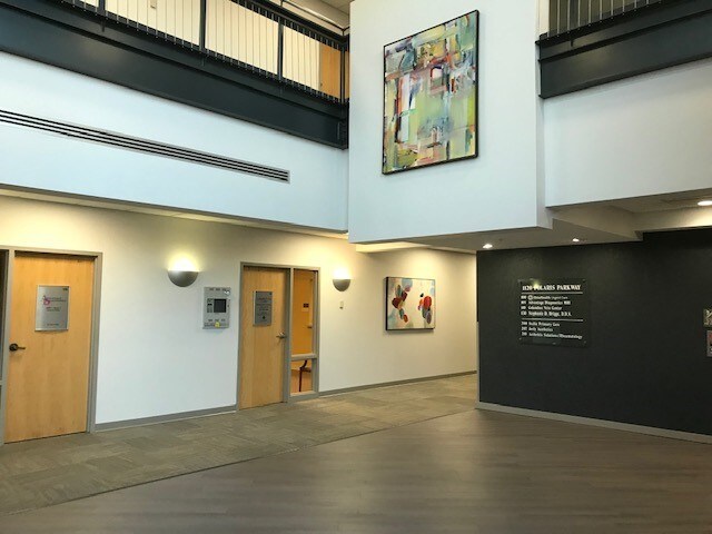 1120 Polaris Pky, Columbus, OH for lease - Lobby - Image 3 of 4