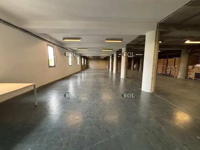 Flex in Wissous for lease - Interior Photo - Image 3 of 6