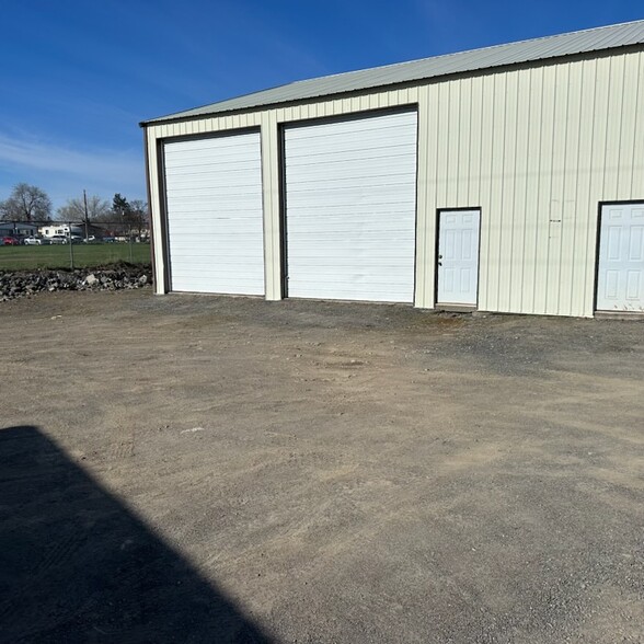 1632 S Russell St, Airway Heights, WA for lease - Building Photo - Image 2 of 6